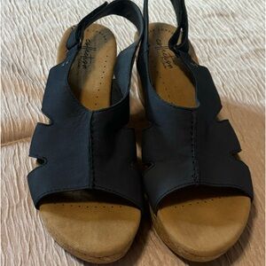 Clarks Navy Wedge